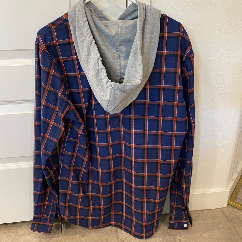 Men’s flannel with hood